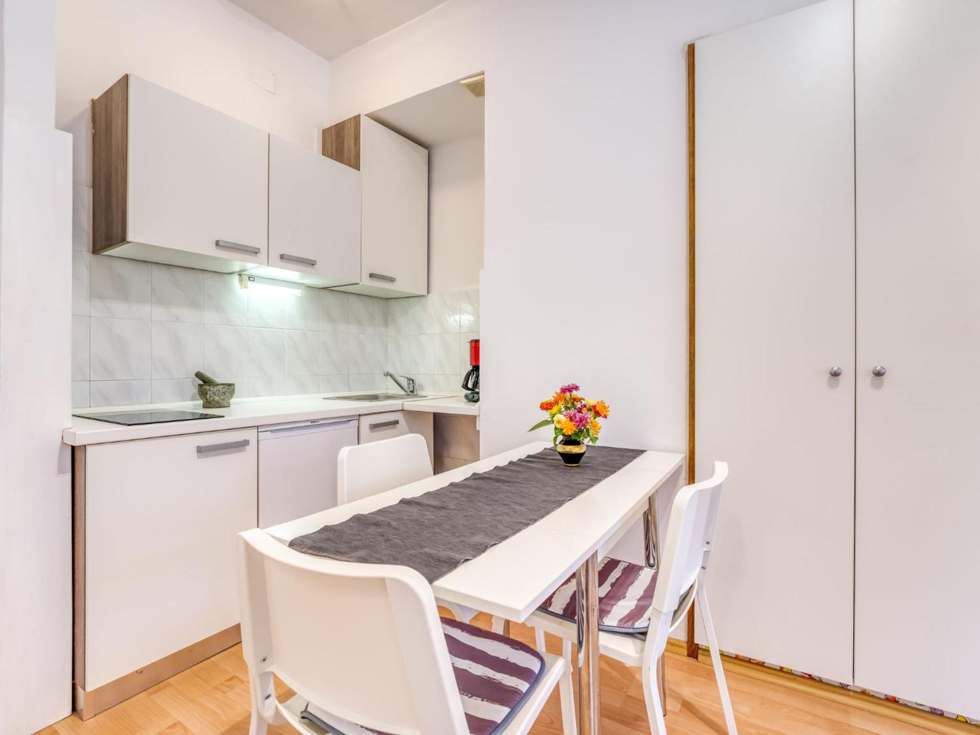Apartment Emil By Interhome ลอฟราน ภายนอก รูปภาพ